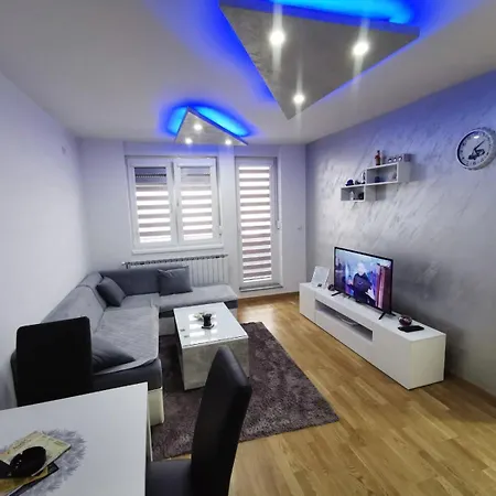 Stan Na Dan, Istocno Sarajevo, 2 Spavace Sobe